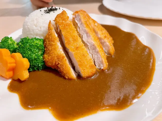 日式咖喱吉列豬扒飯