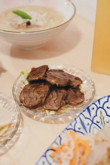 麻辣牛腱