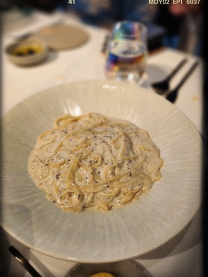 Signature Spaghetti with 24 Months Parmesan Cheese & Black Truffle Paste（$468）