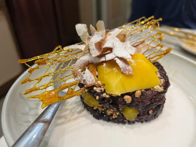 椰汁芒果糯米飯