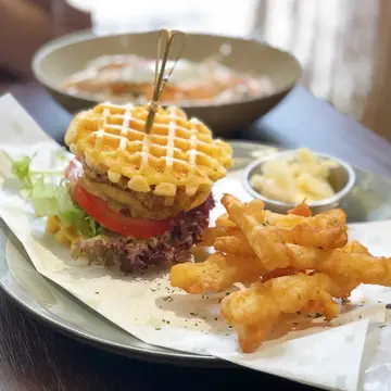 芝士啡菇麻糬堡