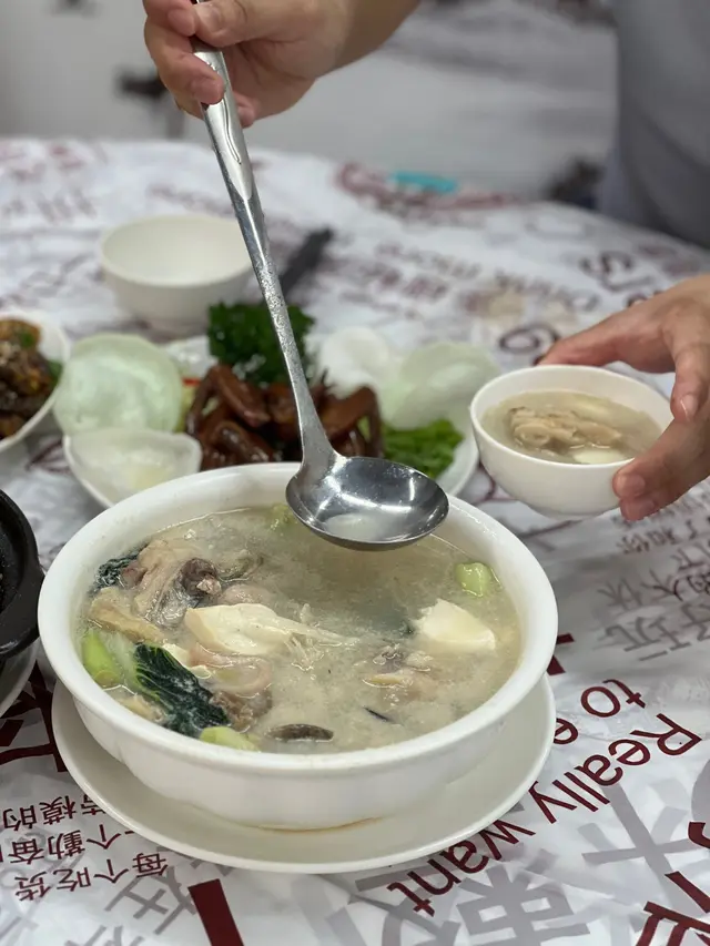豆腐肉片魚雲湯