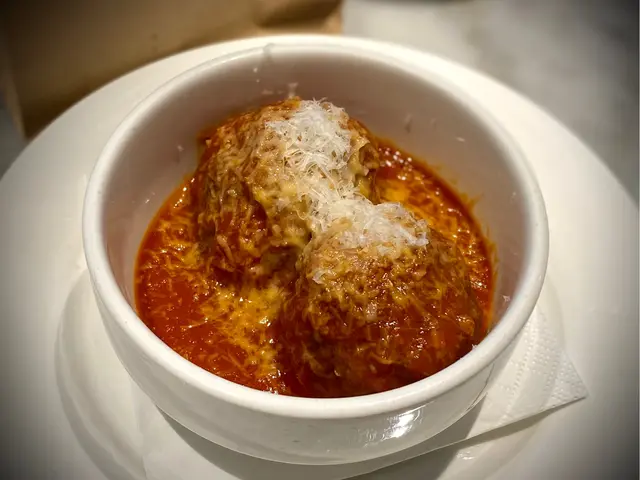 秘製肉丸
