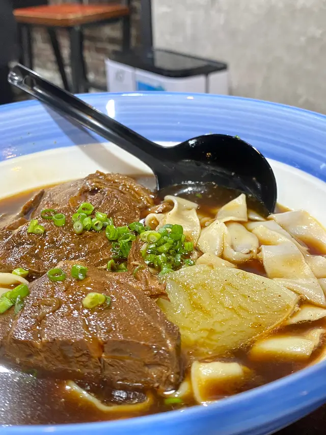 招牌元州牛肉麵