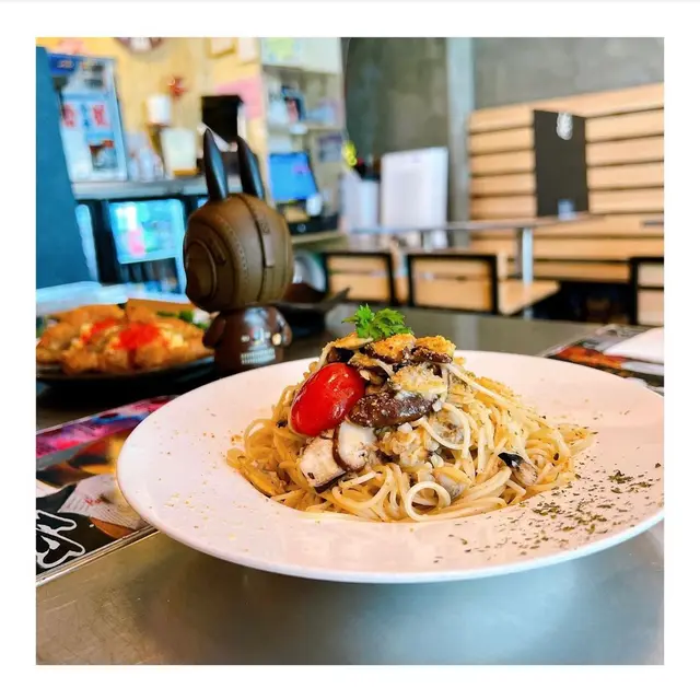 蒜香白酒蜆肉什菌天使麵