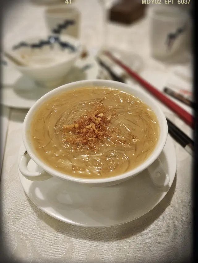 潮州紅燒翅（$438/位）