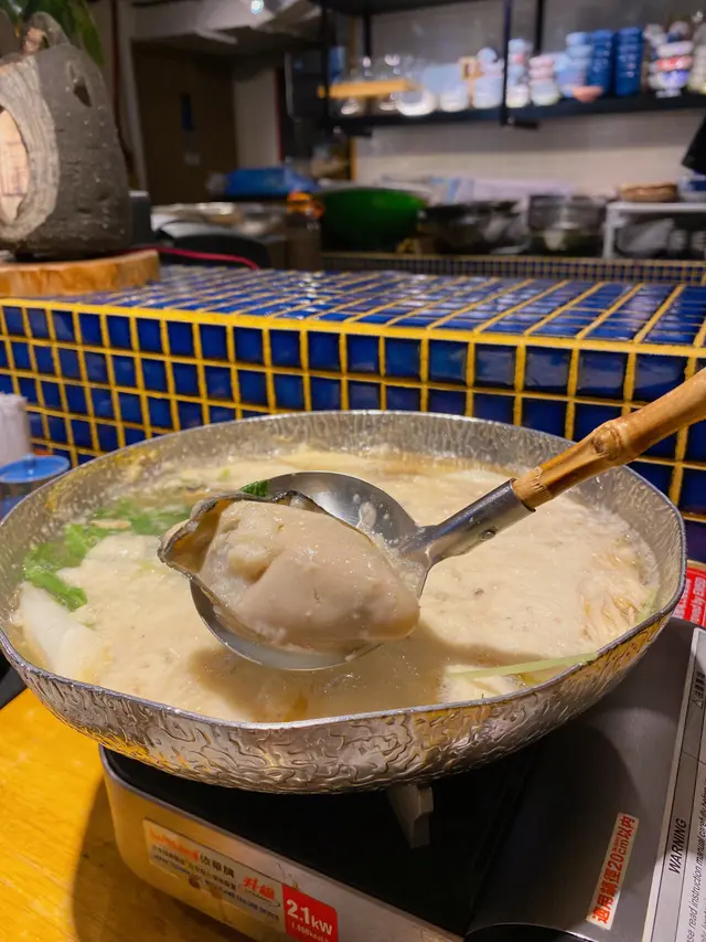 日本生牡蠣山蓉鍋