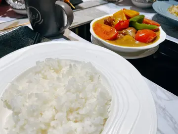 秘制咖喱鸡饭