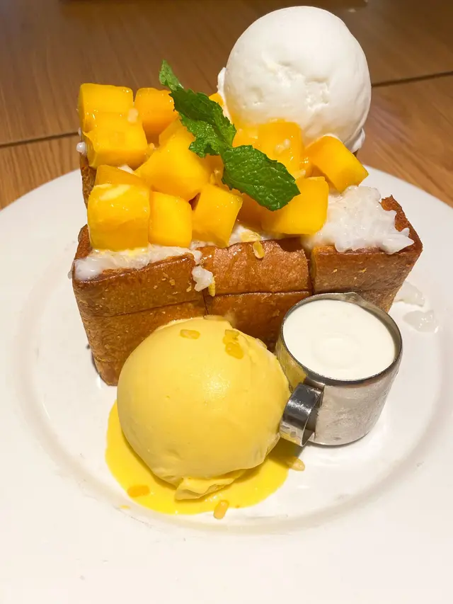 芒果糯米飯吐司