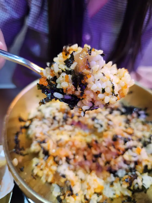 醬油蟹膏蟹肉拌飯