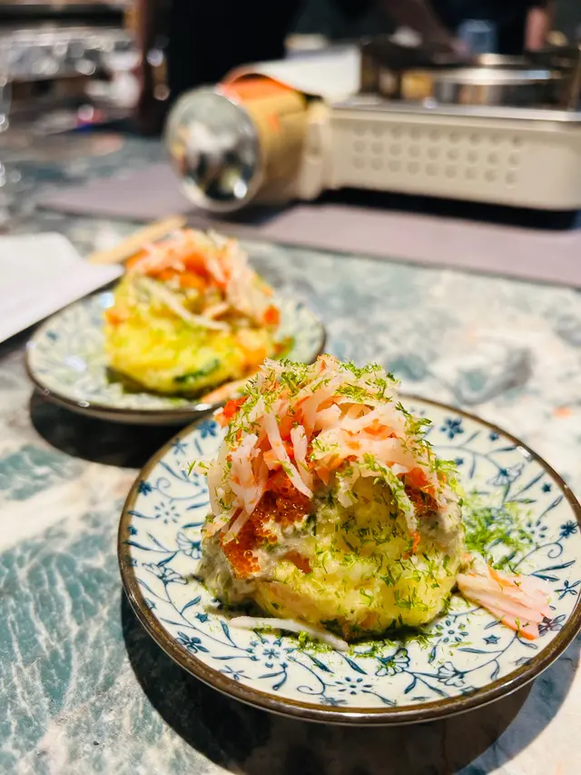 蟹籽松葉蟹肉蟹膏醬薯仔沙律
