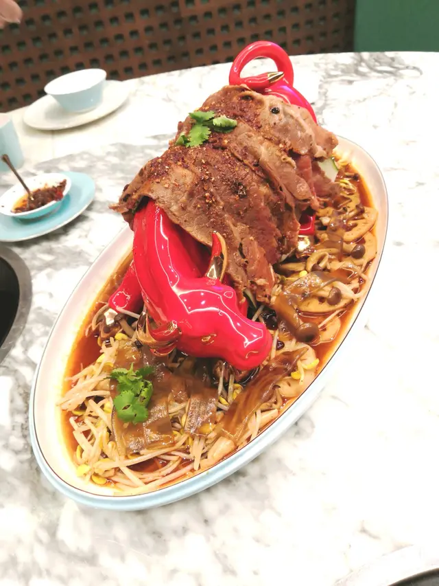 紅油水煮牛肉片