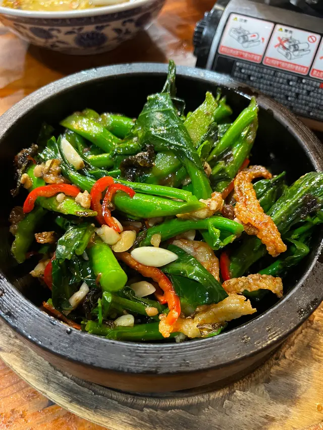 雪裏紅蝦干芥蘭煲