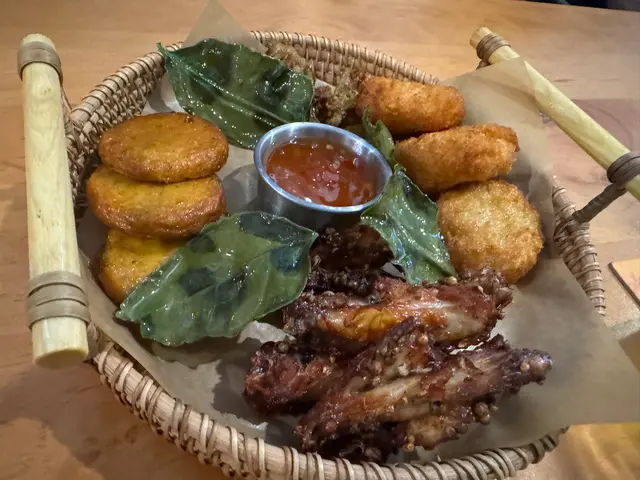 小食拼盤，送酒一流