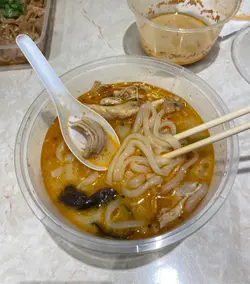 手撕鸡乌冬