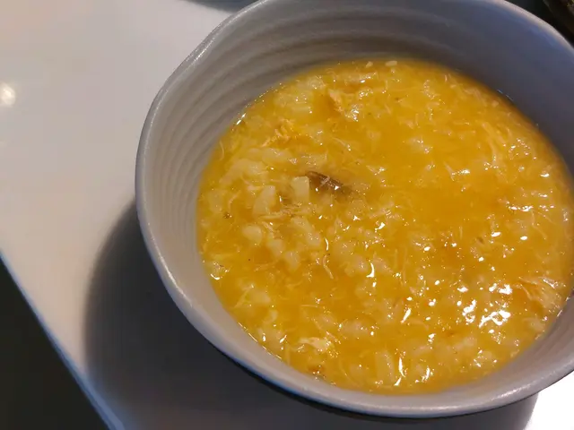 砂鍋蟹黃粥