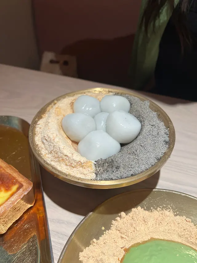 黑白配冰火湯丸刨冰