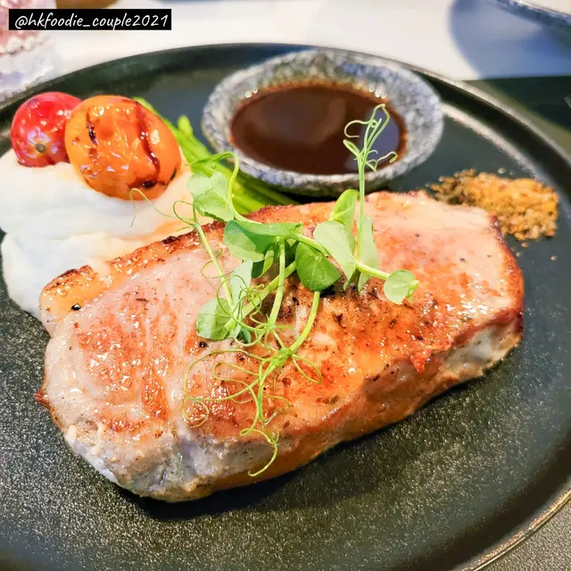 慢煮美國豬扒配薯蓉 