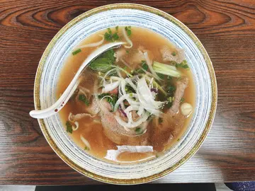 河内生牛肉河粉
