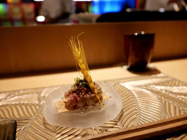 西班牙金鎗魚腩手卷