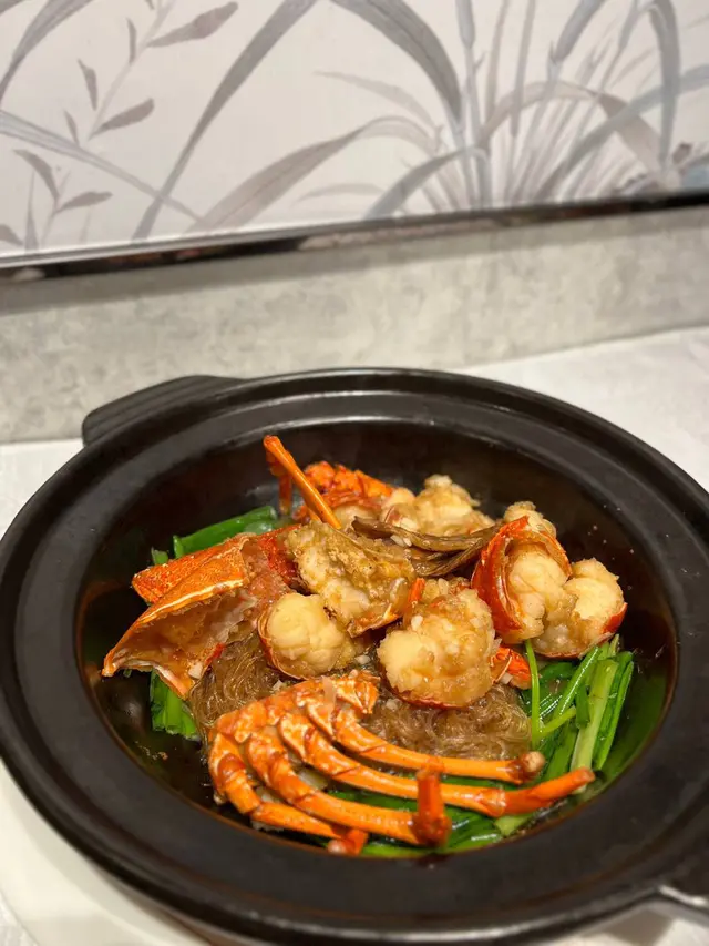 薑蔥龍蝦銀絲煲