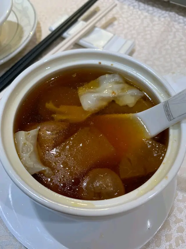 花膠螺頭爵士湯