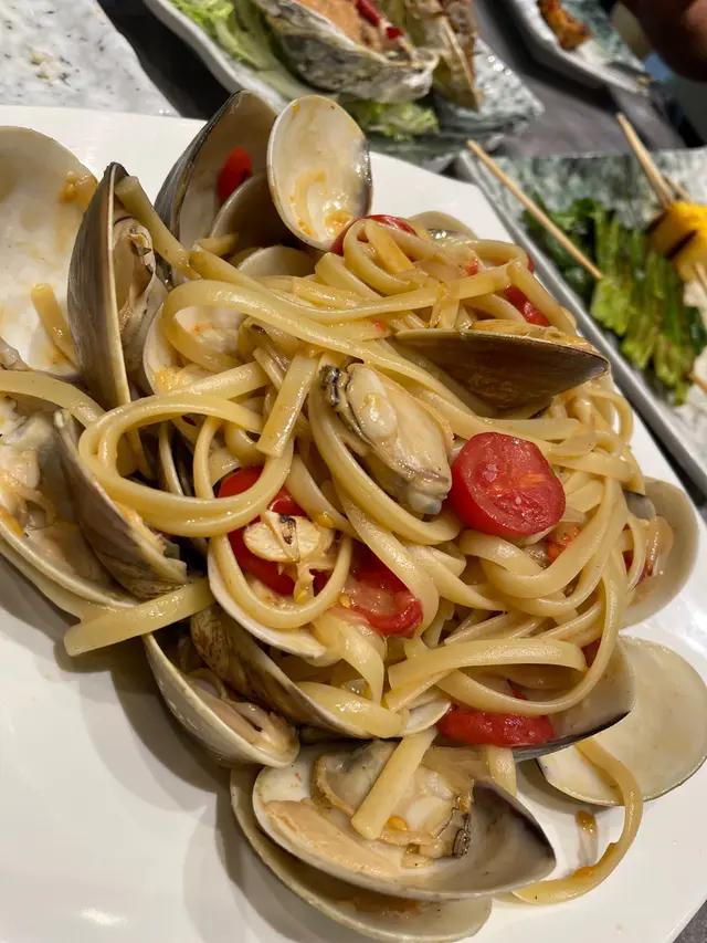 香蒜白酒沙白扁意粉