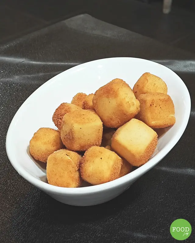 黃金豆腐粒
