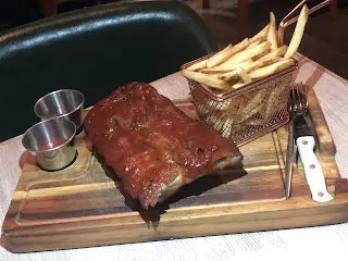 炭燒豬肋骨半份