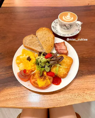Courage  All  Day  Breakfast  &  Latte