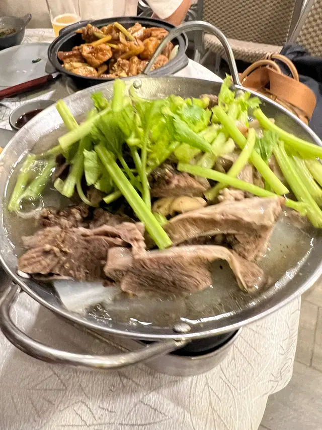 黑椒蝴蝶腩