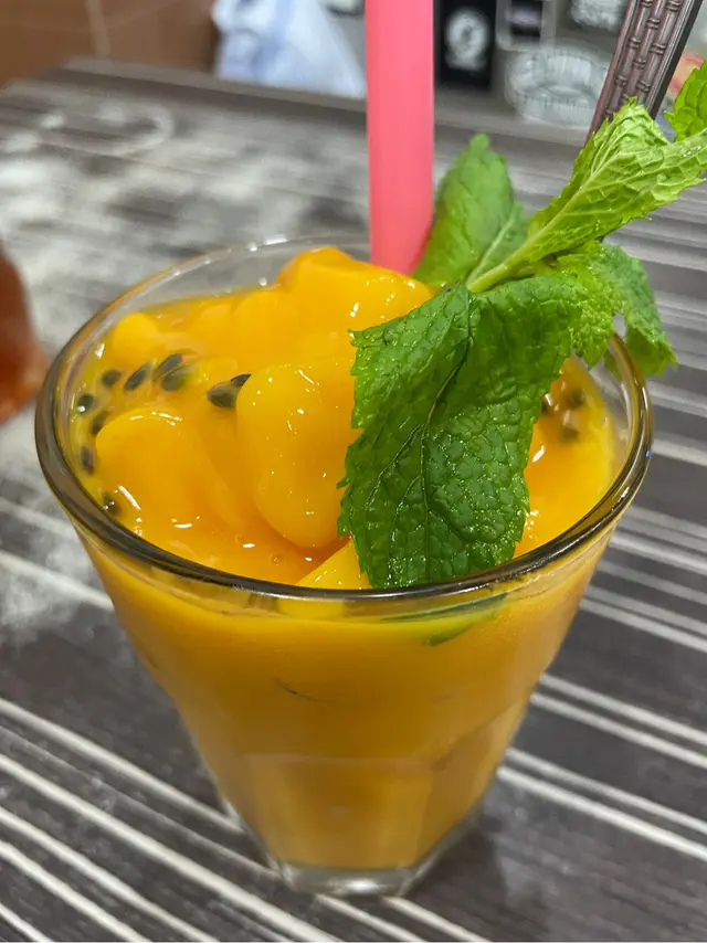 芒果熱情果沙冰