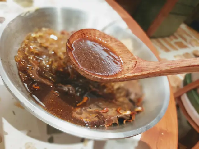 招牌牛肉麵台灣寬粉絲