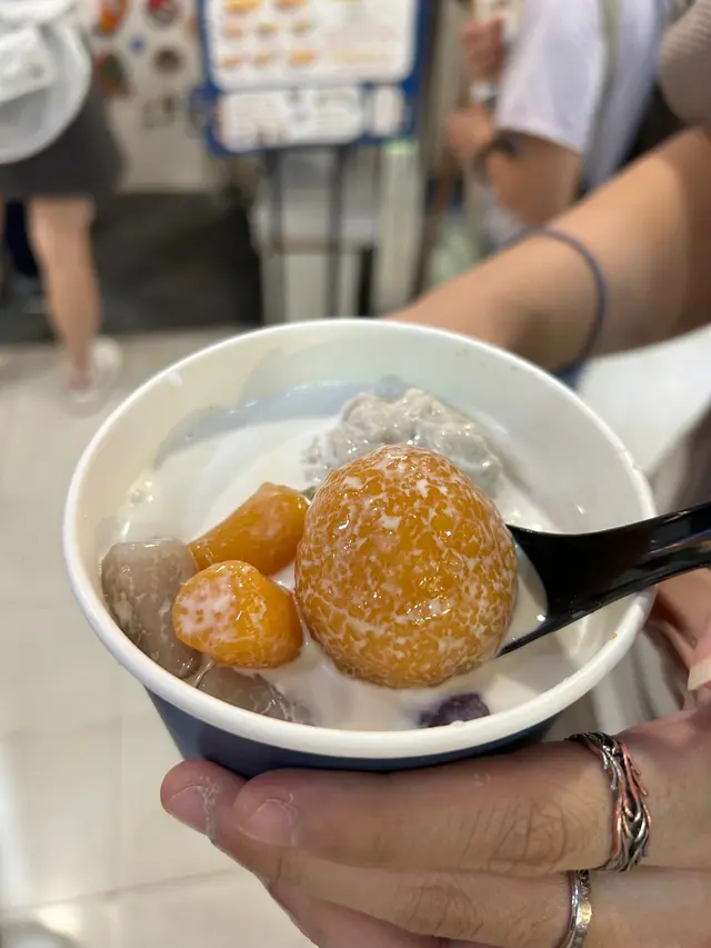 招牌包心三色芋圓