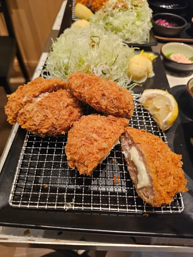 唔好食 呢個唔可以做主菜 最多係小食價錢