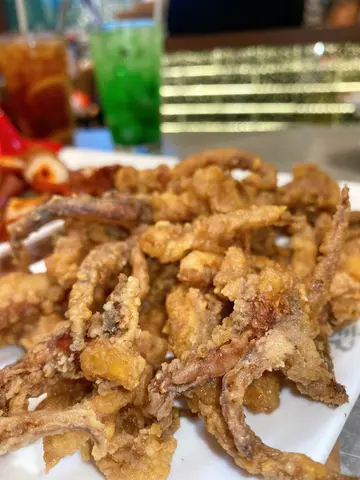 酥炸鱿鱼须