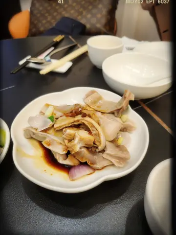 沙薑蔥油豬肚
