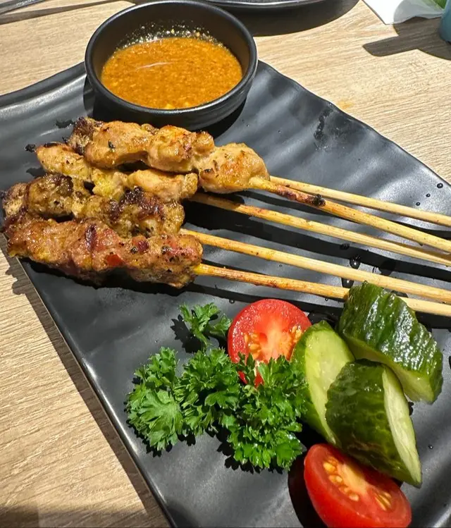 泰式沙爹串燒(雞+豬)