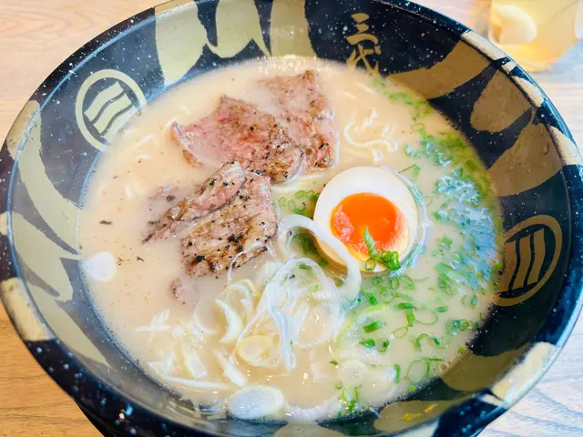 炙牛拉麵