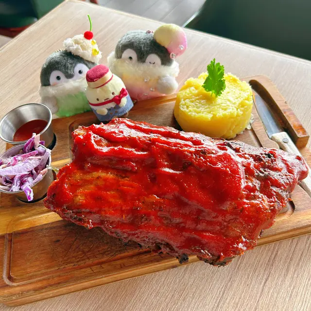 炭燒豬肋骨(半份)