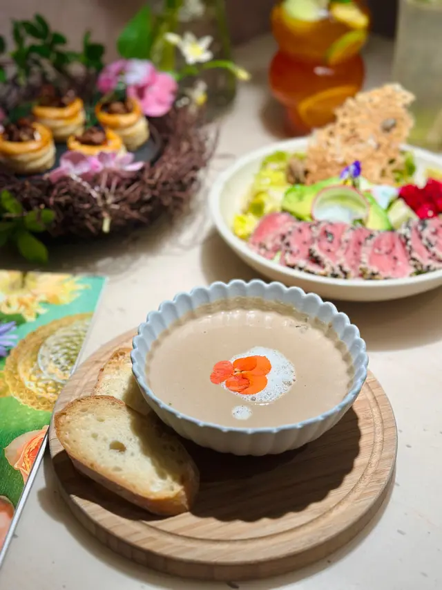 花廚特色菌菇湯