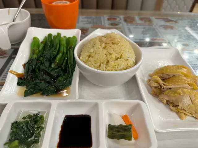 秘製無骨海南雞