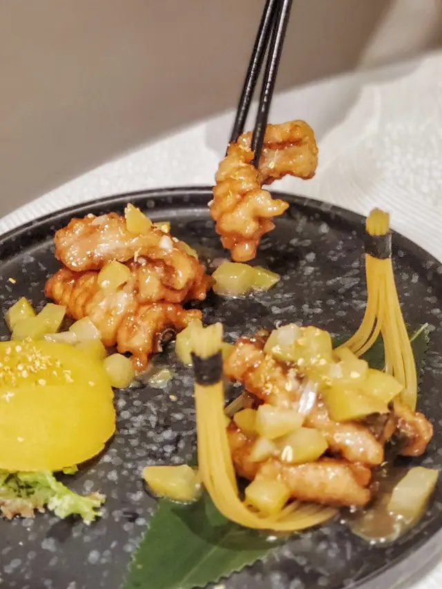 桂花雪梨脆鱔球