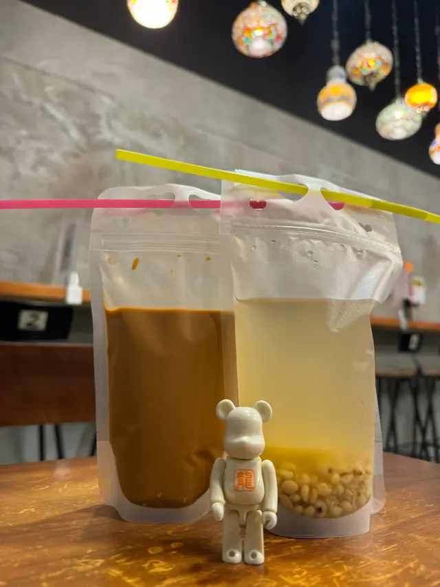 香茅檸檬薏米水/冰鎮泰式奶茶