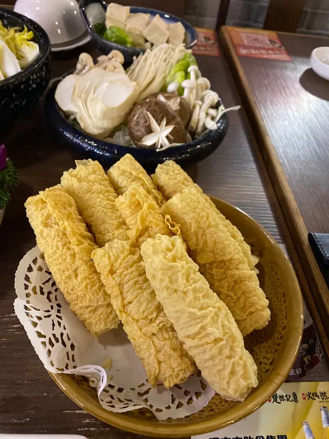 即炸三秒響鈴卷(配甜酸醬)