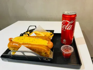 芝士四重奏热狗