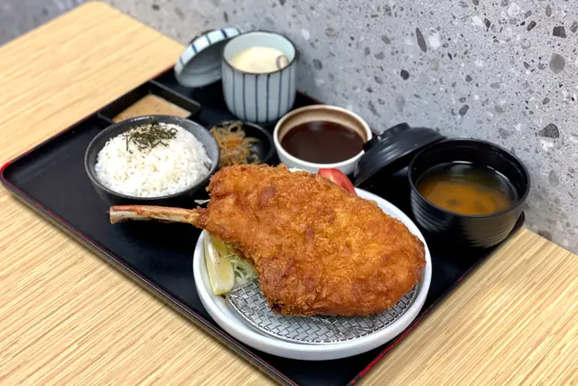 吉列豬斧頭扒定食
