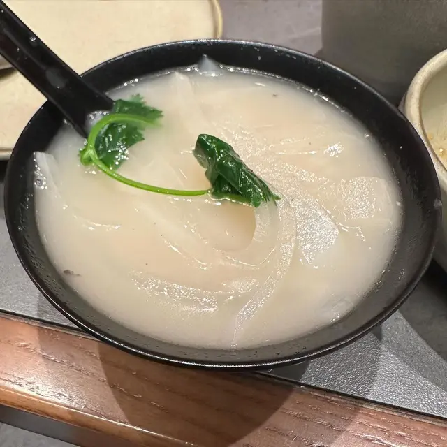 蘿蔔絲鰂魚湯