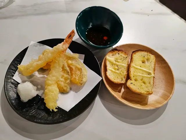 天婦羅、蒜蓉包