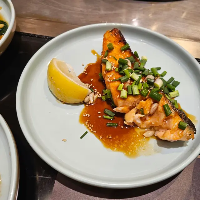 照燒挪威新鮮三文魚扒